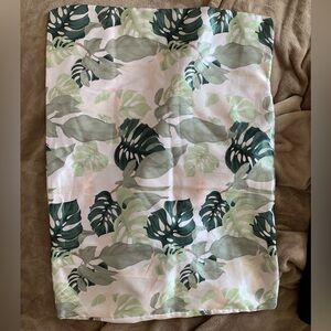 Tru Beauty Satin Tropical Print Pillowcase Set